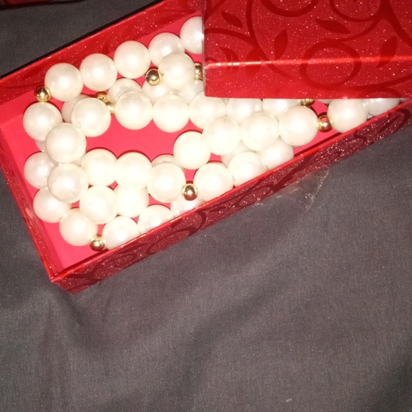 Pearl jewelry full set - Picture 4 of 5